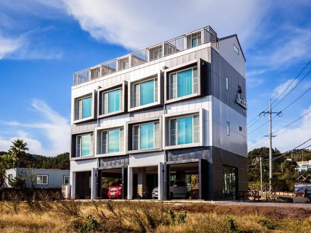 J Cube Pension Seogwipo Resort